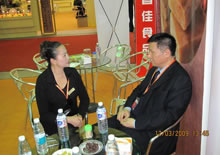 高总与沈篪秘书长亲切交谈